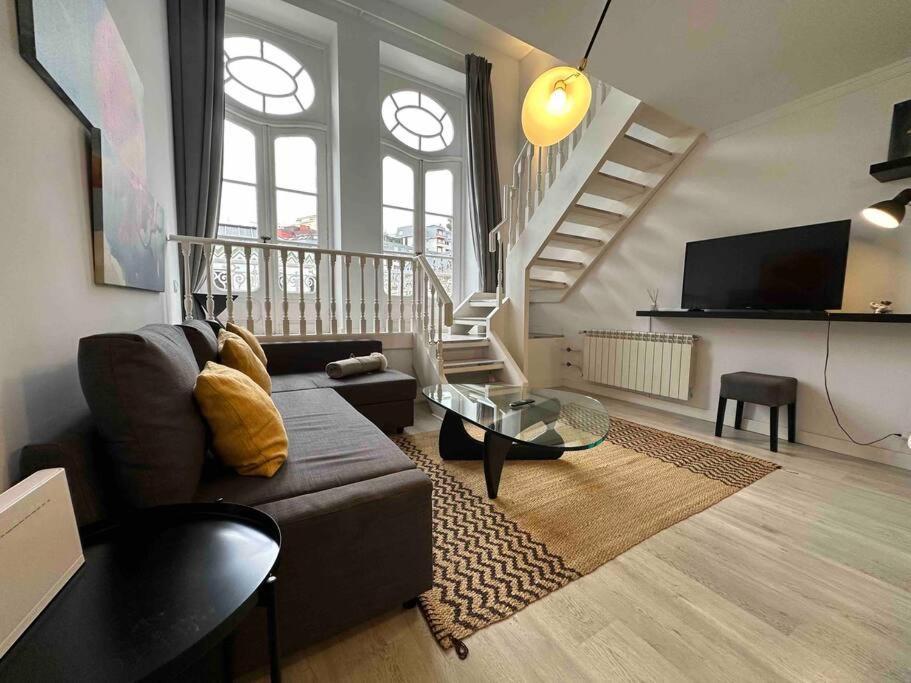En Un Edificio Senorial: Duplex Totalmente Nuevo. Apartment Виго Екстериор снимка