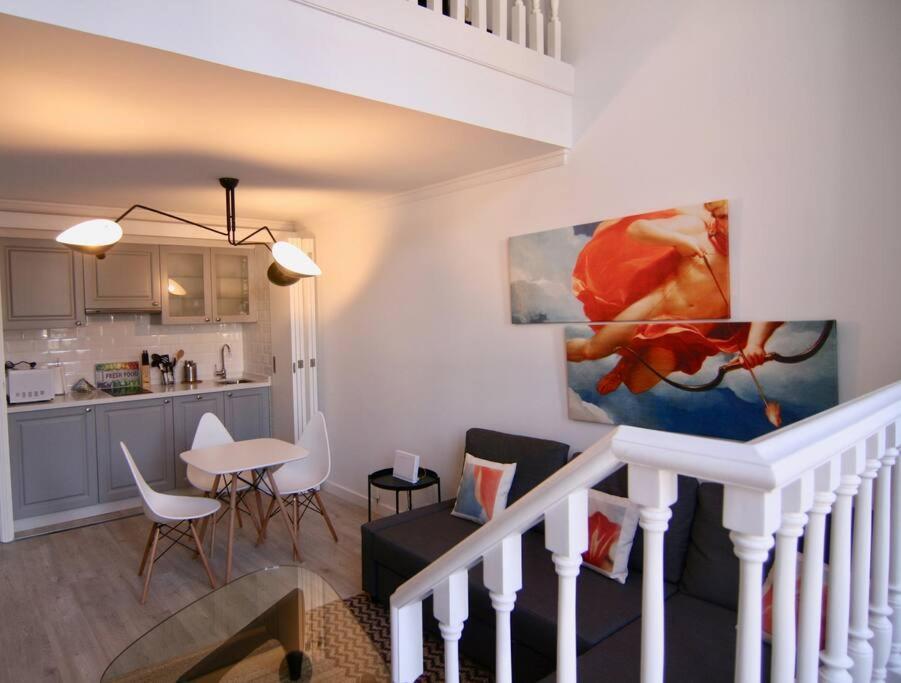 En Un Edificio Senorial: Duplex Totalmente Nuevo. Apartment Виго Екстериор снимка